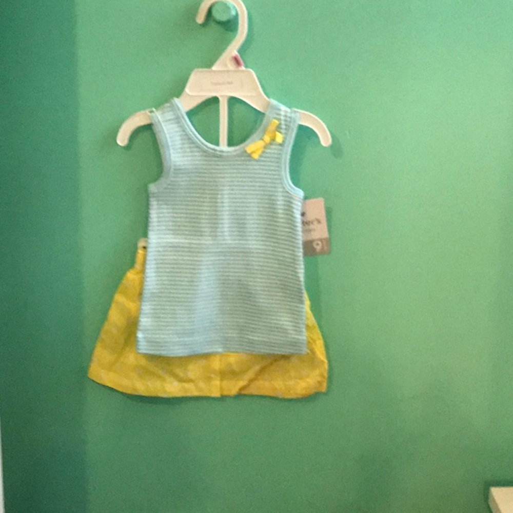 Carter’s playwear